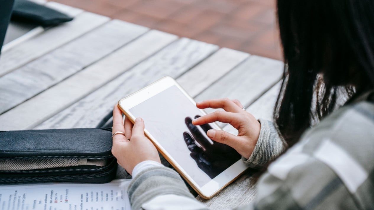 Tingkatkan Produktivitas Akademis, Digitnesia Rekomendasikan Smartphone Terjangkau Bagi Pelajar 2026