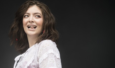 Jaga Integritas Karya Musik, Lorde Kritik Fitur Kecerdasan Buatan Spotify