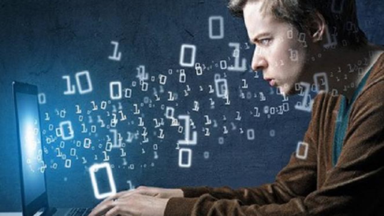 Tingkatkan Produktivitas Industri, Kecerdasan Buatan Transformasi Peran Software Engineer Global