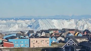 Gelombang Kuat Memicu Peristiwa Gunung Es Terbalik di Perairan Greenland