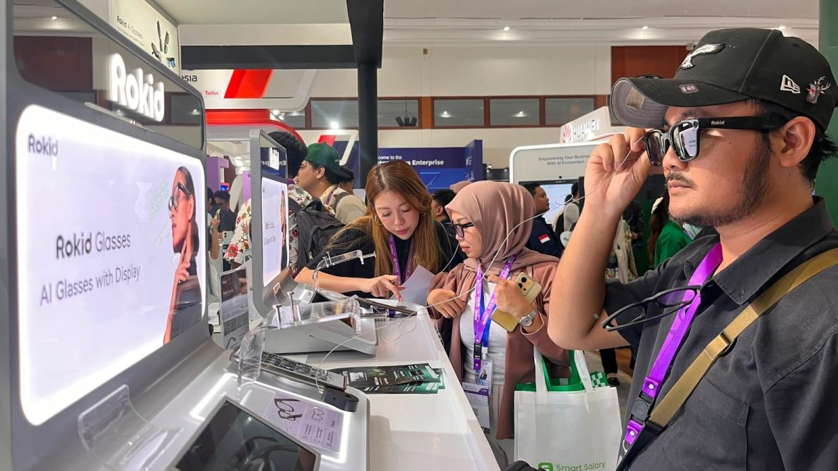Tingkatkan Produktivitas Kerja, Rokid Luncurkan Perangkat AI Smart Glasses Indonesia